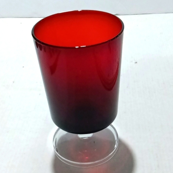 Vintage Cristal D'Arques Set of 3 Ruby Red Cavalier Stemmed Wine Goblets Glasses - Picture 5 of 7